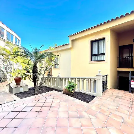 Apartman Cozy Ap1, Pool Y Free Wifi In All Common Areas, By The Sea In Playa Roques *