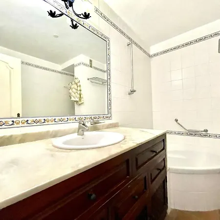 Apartment Cozy Ap1, Pool Y Free Wifi In All Common Areas, By The Sea In Playa Roques